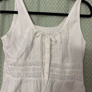 White Sleeveless Lace Dress